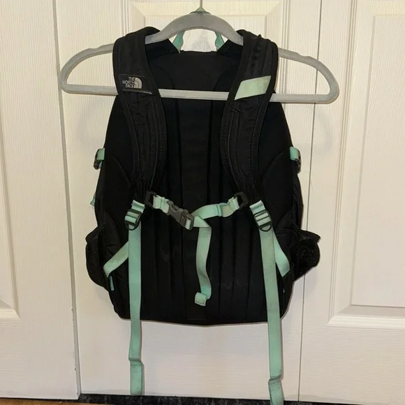 the north face borealis backpack - Picture 2 of 6